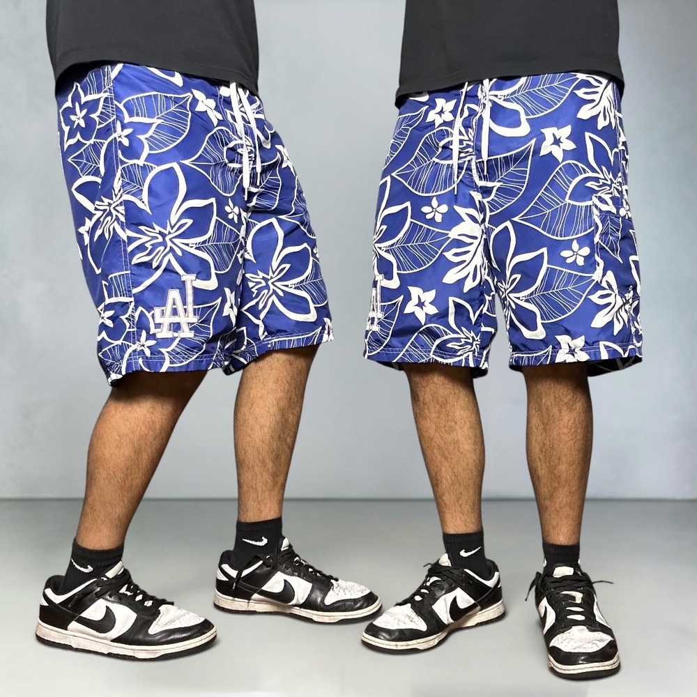 MLB Los Angeles Dodgers Floral Board Shorts Blue White Y2K Skater Size‎ Medium